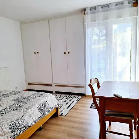 2 Bedroom Condomium With Terrace & Garden